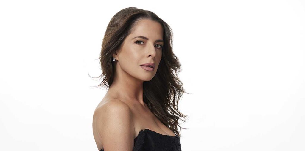 Kelly Monaco plays Sam McCall in General Hospital